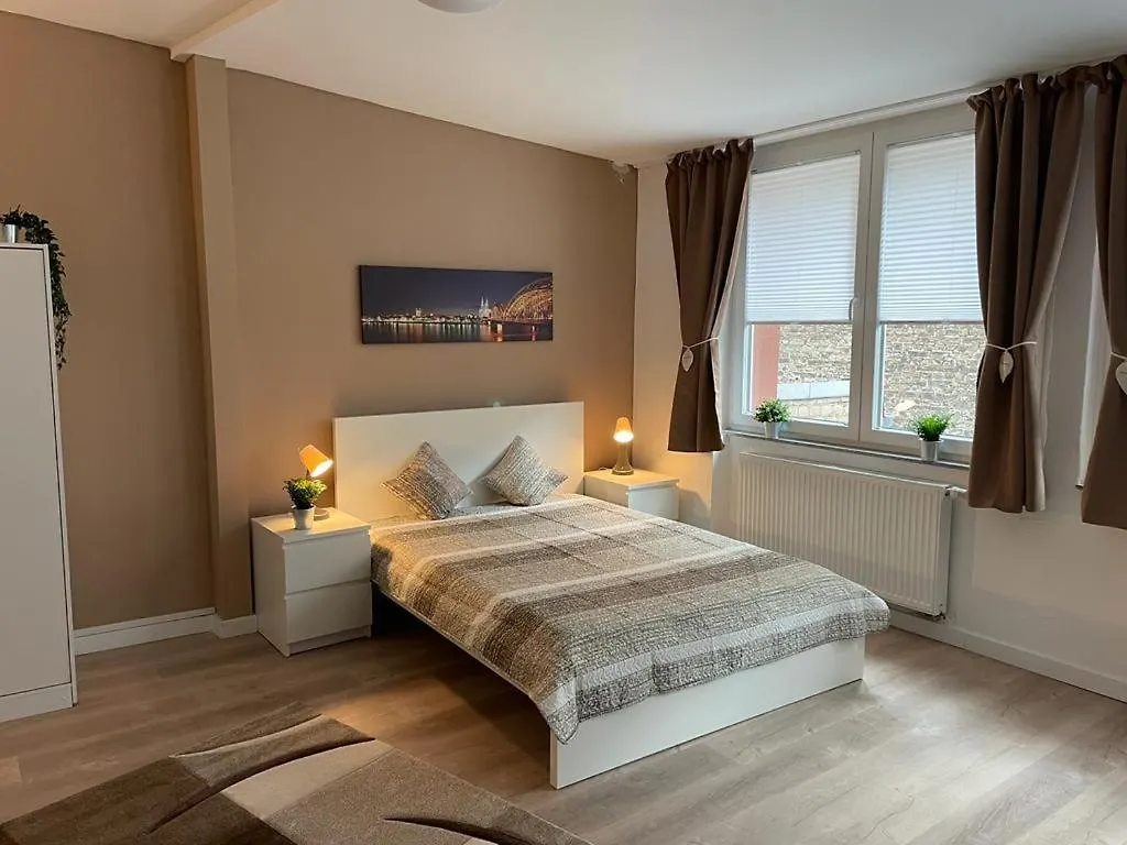 Cityperle - Ruhige Apartments Naehe Dom & Altstadt - Cologne