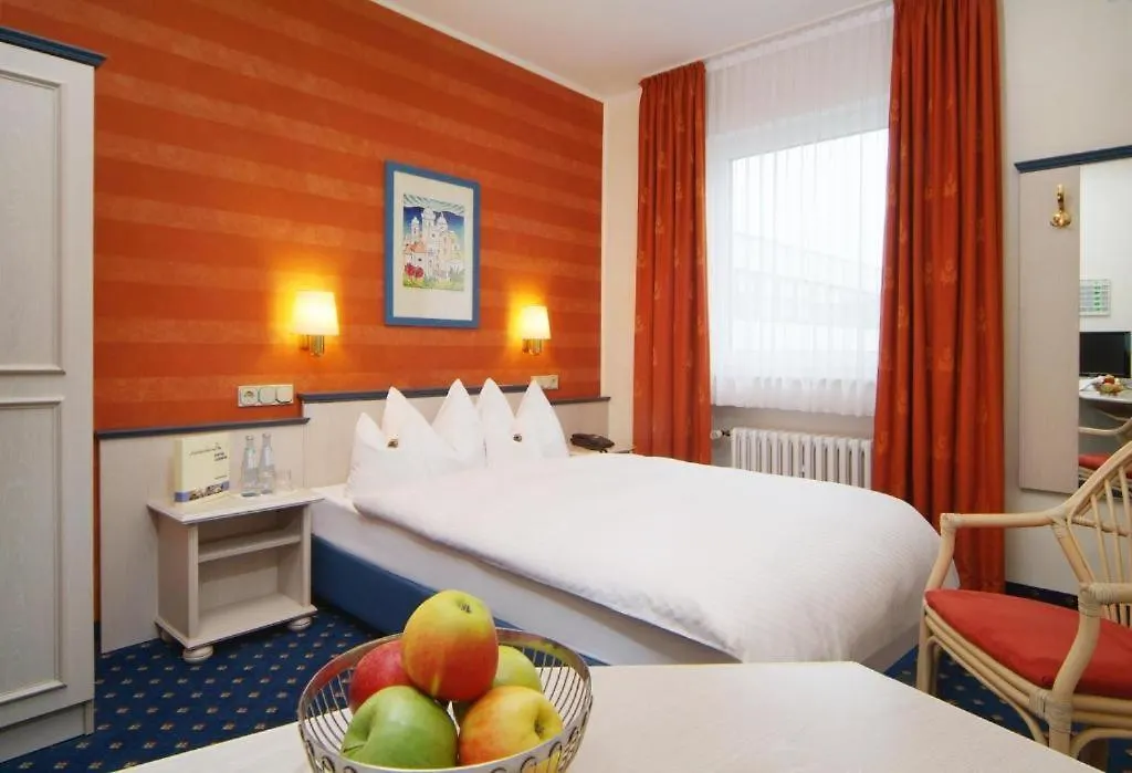 Cityperle - Ruhige Apartments In Direkter Innenstadt Lage Naehe Dom - contacts
